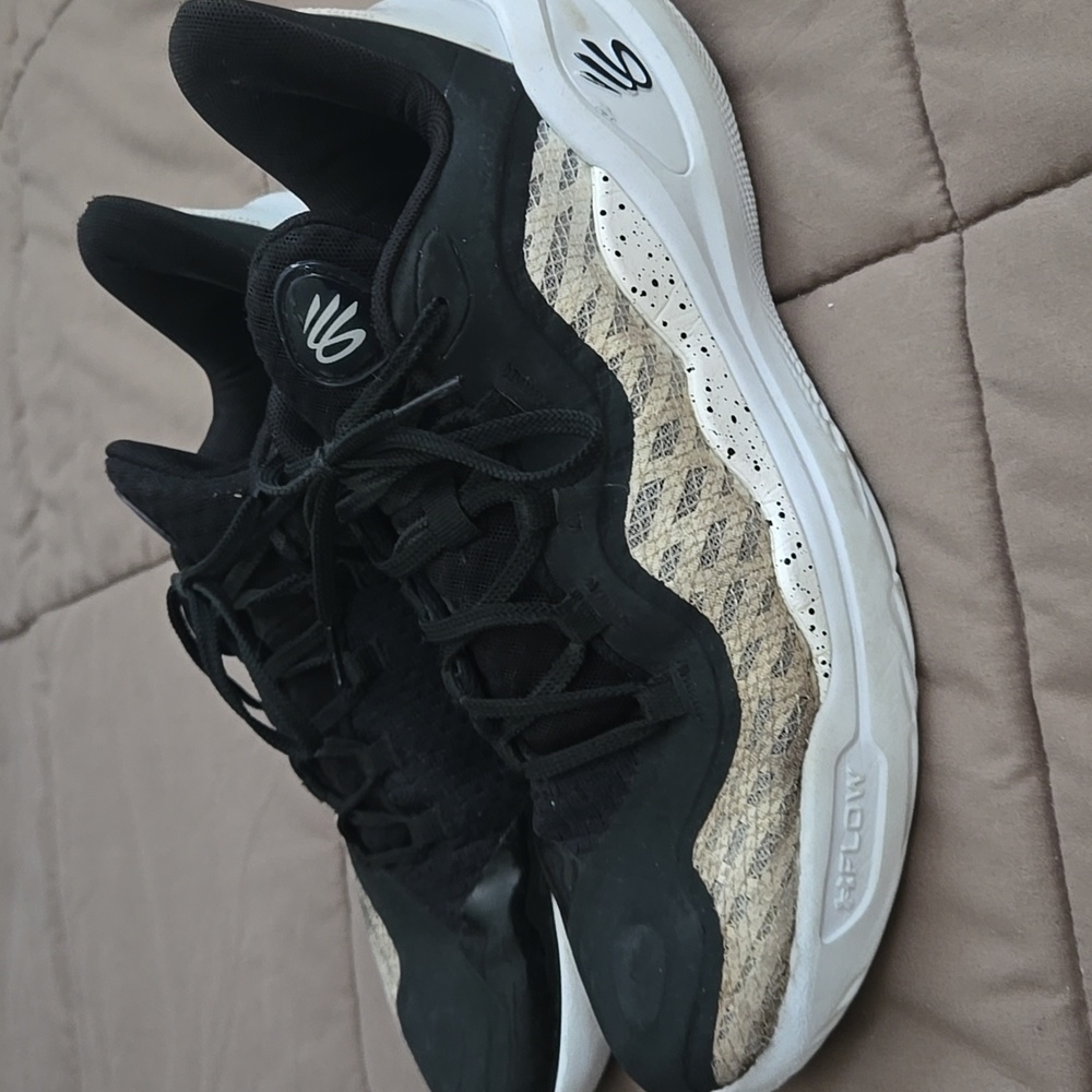 Under Armour Curry 11 Basketball Shoes